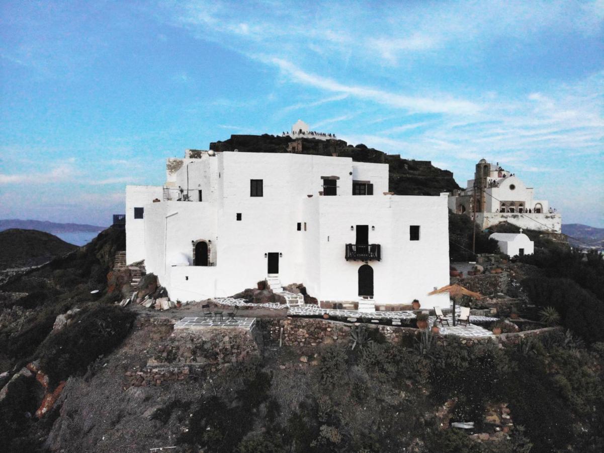 Castrum Traditional Sunset Suites Plaka  Exterior photo